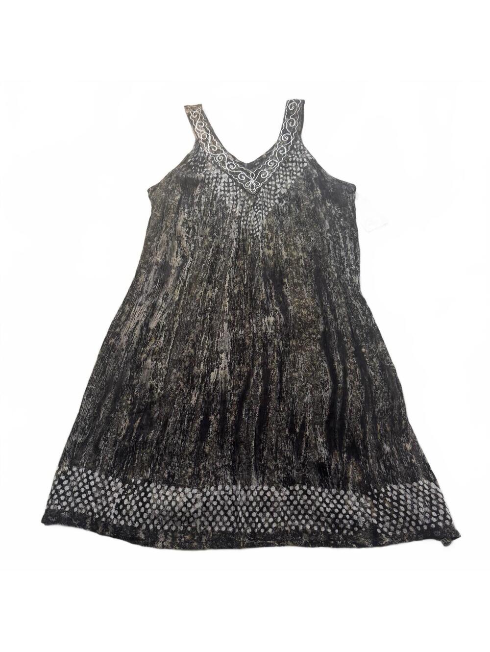 Raya Sun Tank Dress Medium M NWT Black Crepe Embroidered V Neck Acid Wash Mini